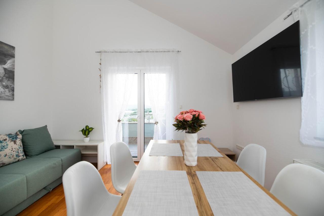 Sunny Beach Apartments Šibenik Extérieur photo
