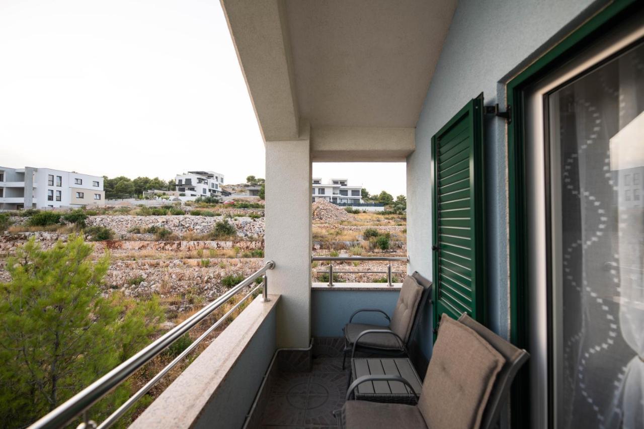 Sunny Beach Apartments Šibenik Extérieur photo