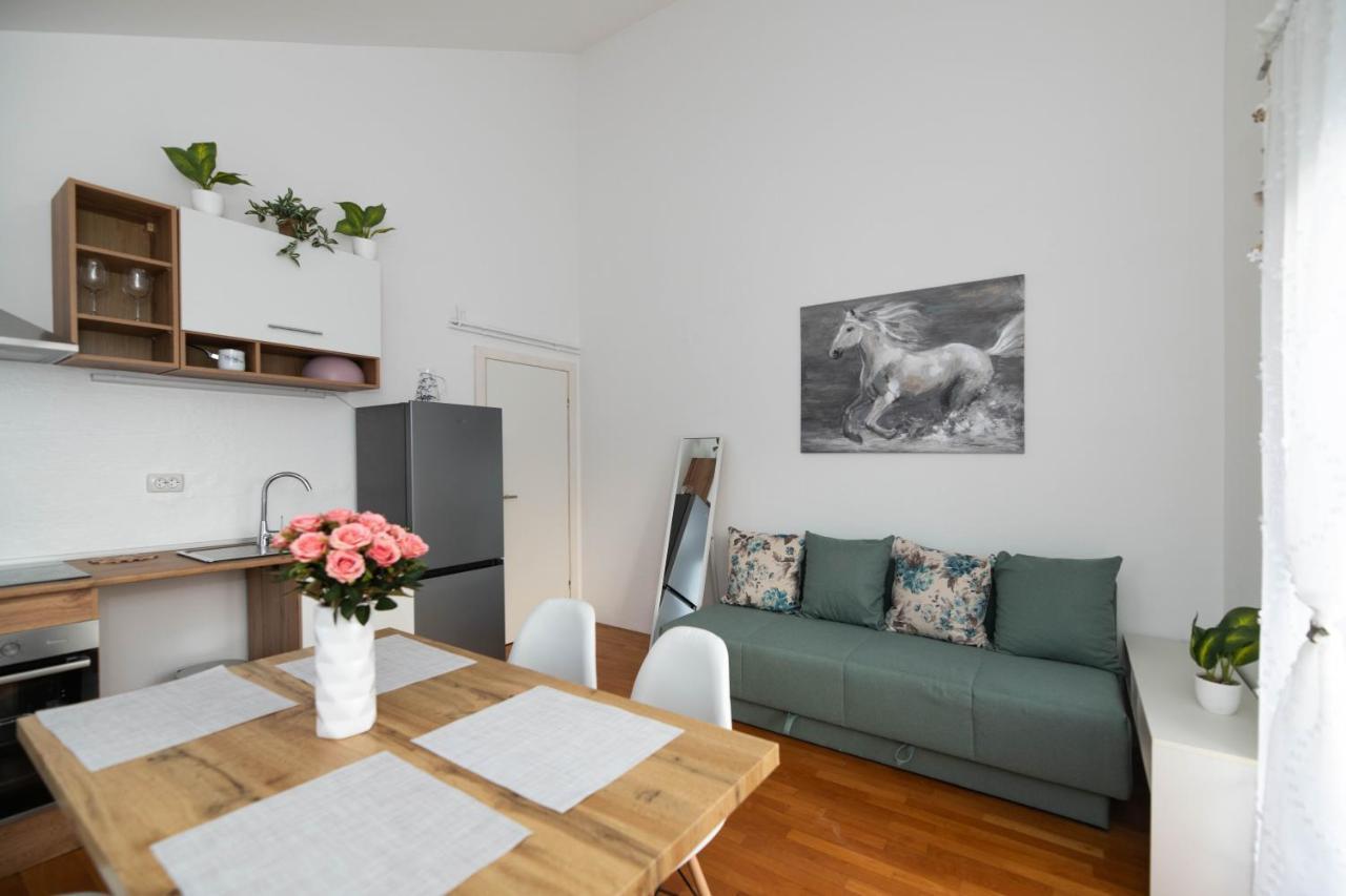 Sunny Beach Apartments Šibenik Extérieur photo